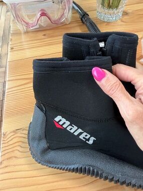 Mares Men's Size 7 Black Neoprene Slippers - Zipper Ankle Dive Boots Wom: Sz 8